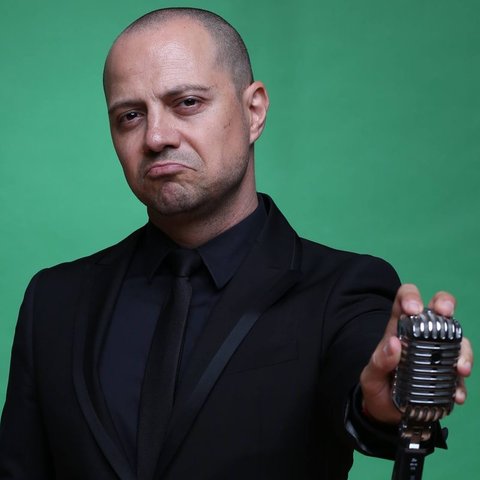 Dan Badea, fotografia de profil