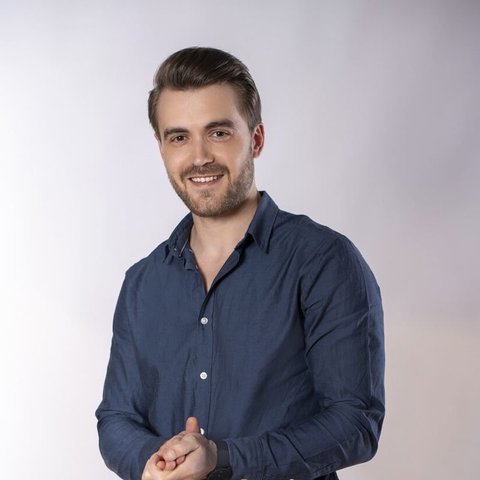 Cătălin Coșarcă, fotografia de profil