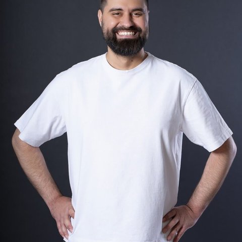 Geo Adrian, fotografia de profil