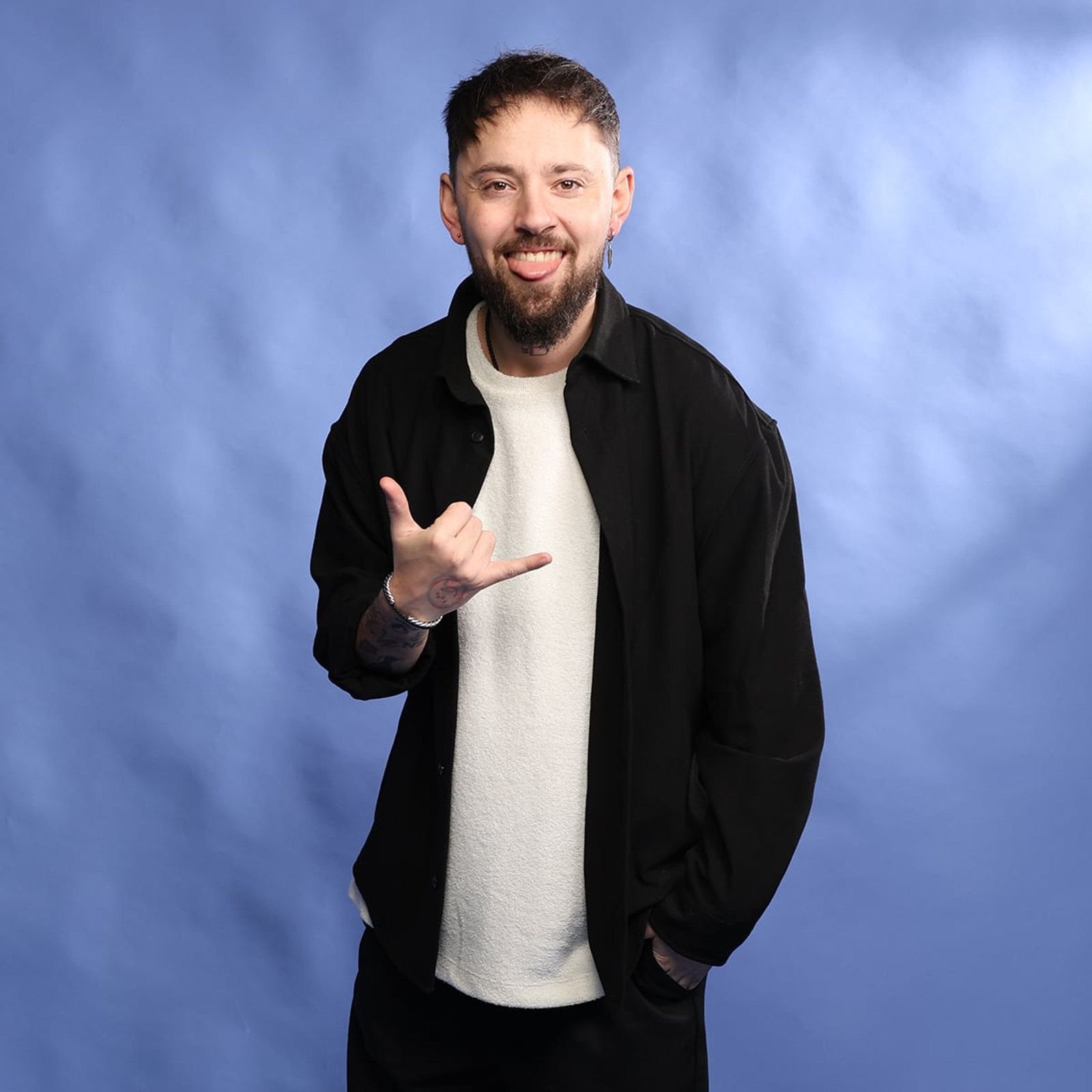 Cucu Gram, cover image
