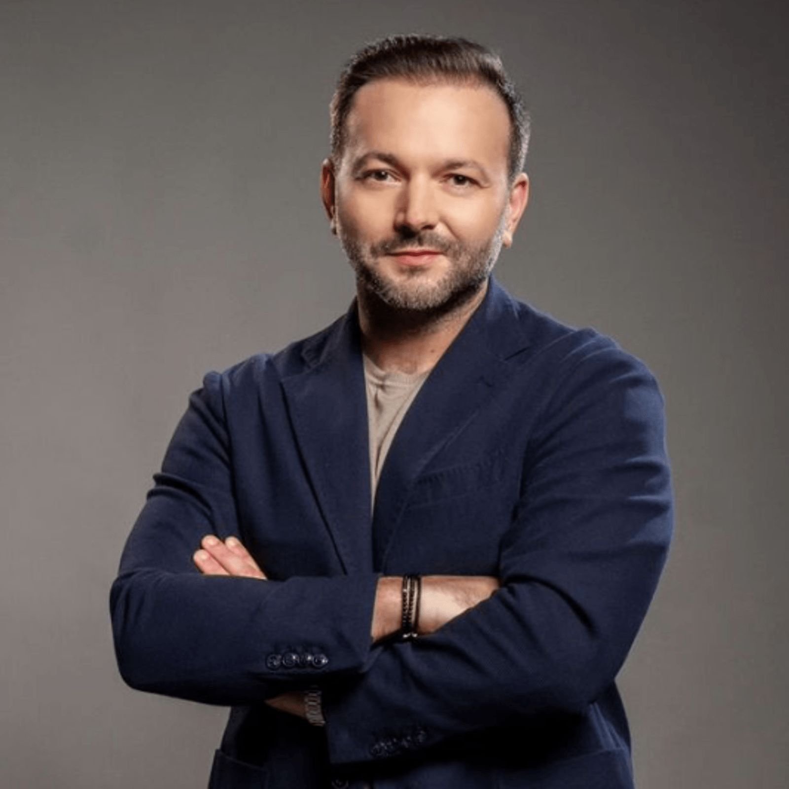 Mihai Morar, imaginea de copertă
