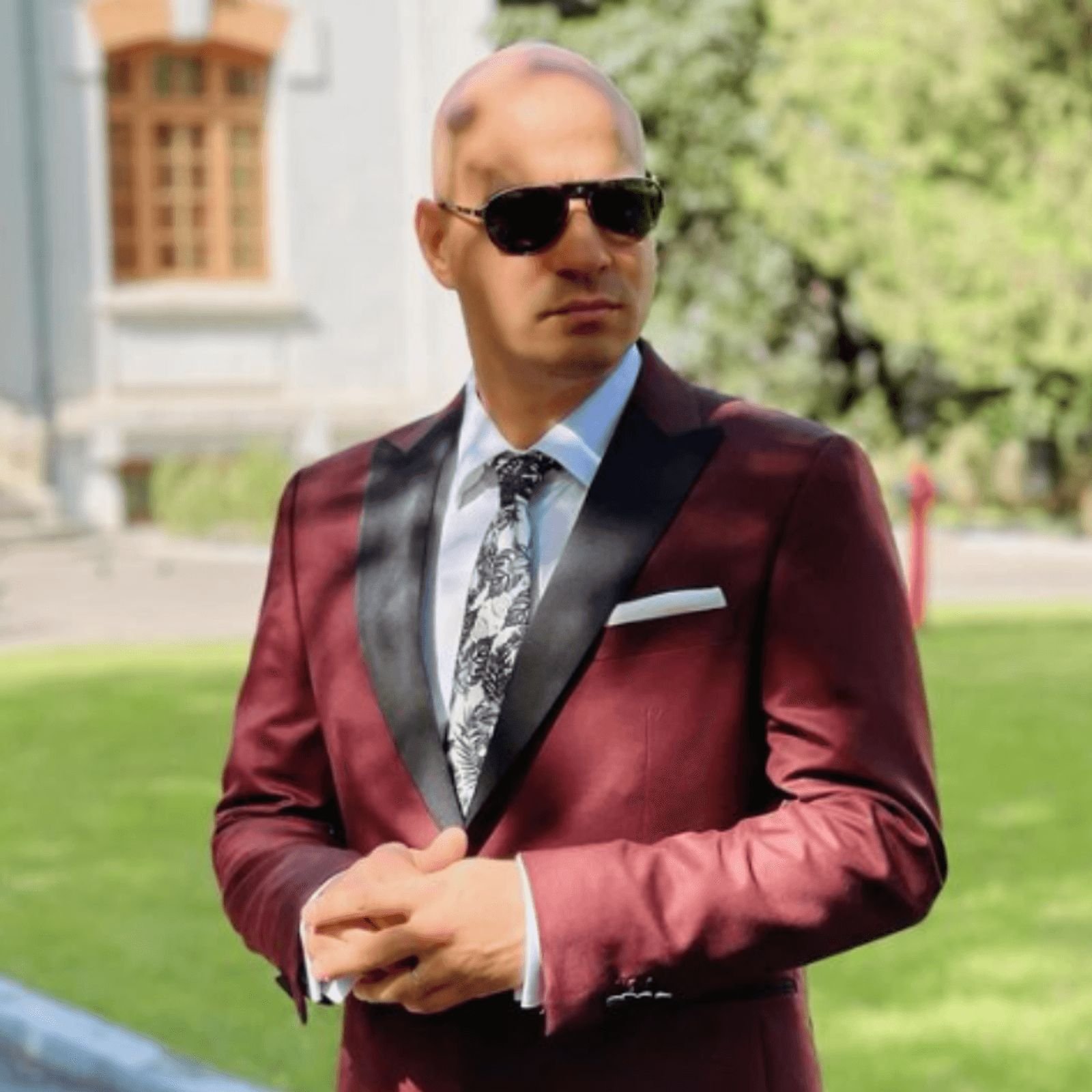 Vlad Huidu, imaginea de copertă